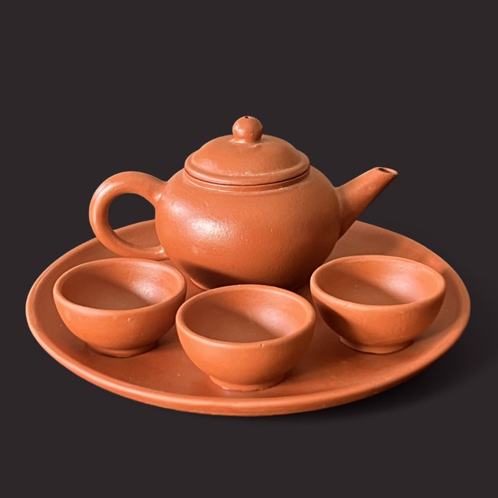 VINTAGE Miniature Chinese Yixing Zisha Clay Pottery Teapot and Cup Set Signed